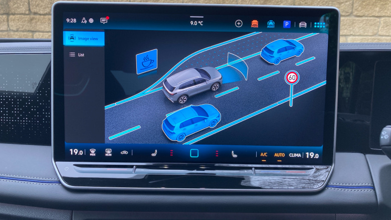 Volkswagen Tiguan 2.0 TDI R-Line 5dr DSG Diesel Estate